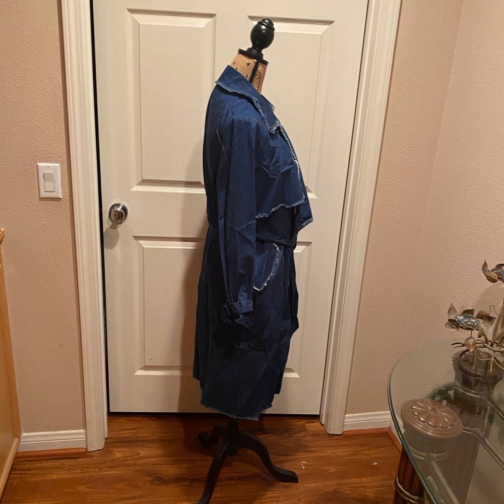 Denim distressed trench. - Picture 3 of 5